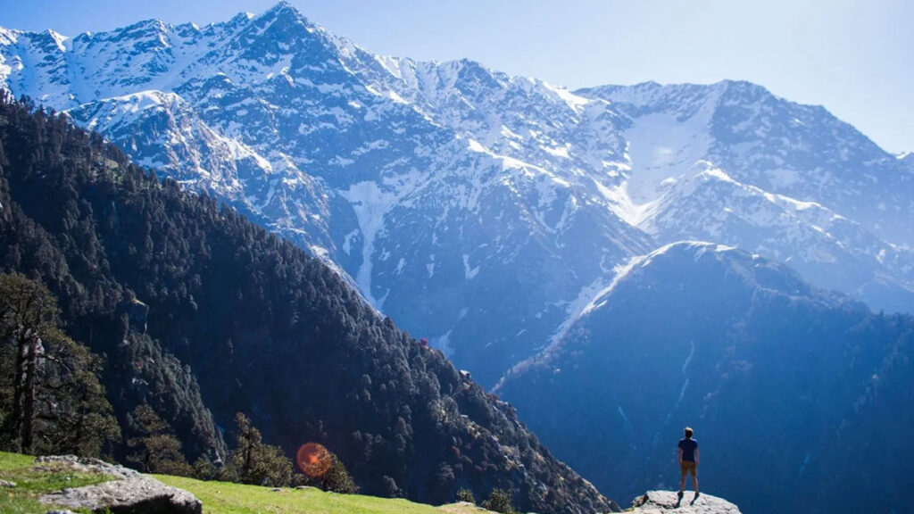 समर 2025: हिमाचल के 5 ठंडे डेस्टिनेशन्स गर्मी से राहत के लिए